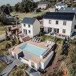 My House's - Time For Bussiness And Yourself * Wanze