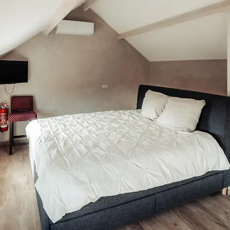 My House's - Time For Bussiness And Yourself Prázdninový dům