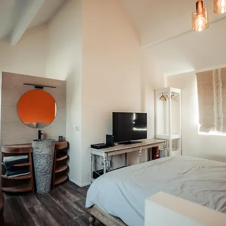 Semesterbostad My House's - Time For Bussiness And Yourself