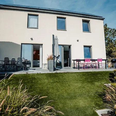 Semesterbostad My House's - Time For Bussiness And Yourself *