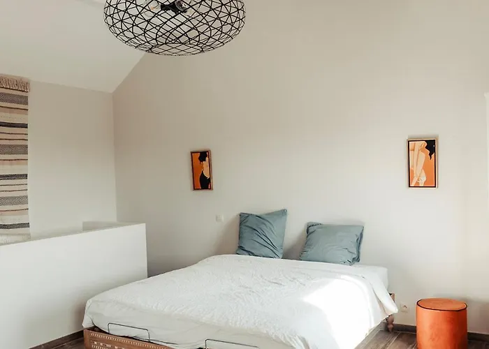 My House's - Time For Bussiness And Yourself Wanze