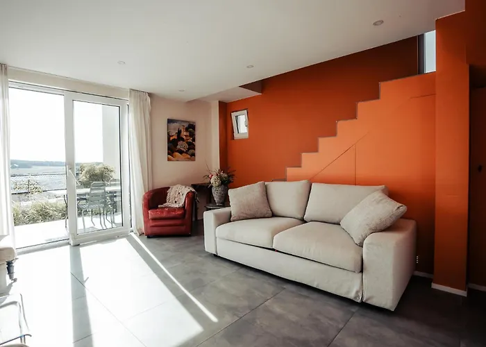 My House's - Time For Bussiness And Yourself Holiday home